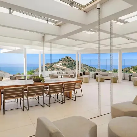 Modern Luxury In Palo Alto ,sea & Mountain View *