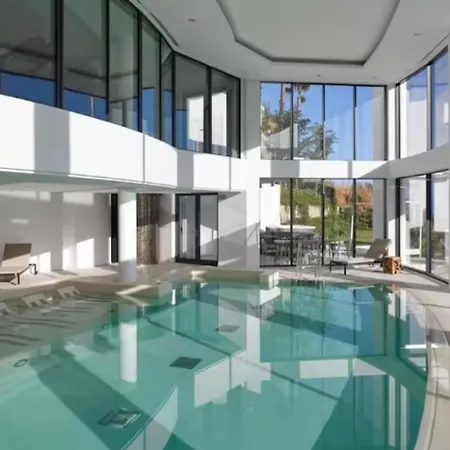 Modern Luxury In Palo Alto ,sea & Mountain View